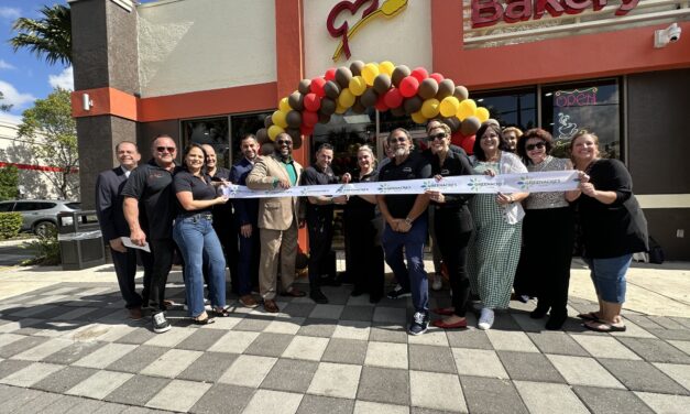 Pinecrest Bakery Opens New Greenacres Location With Packed Ribbon-Cutting