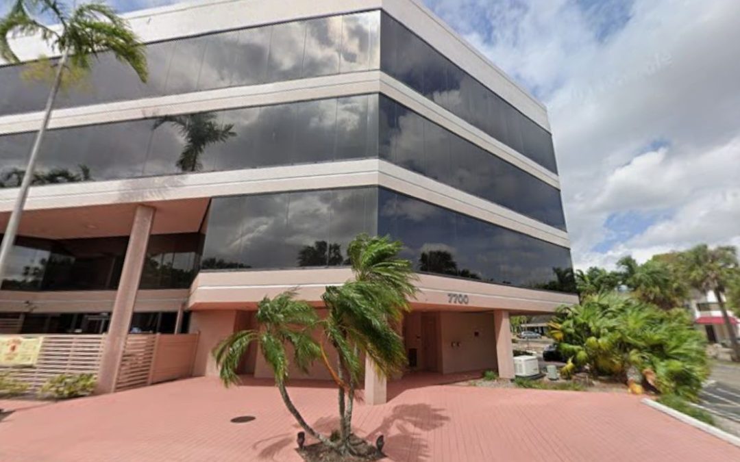 Boca Raton Woman Sues Medical Plaza and Property Manager Over Alleged Trip-and-Fall Injury