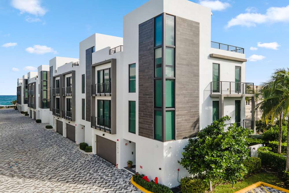 Jury Awards $135,000 To Ocean Ridge Condo President In Facebook Libel Case